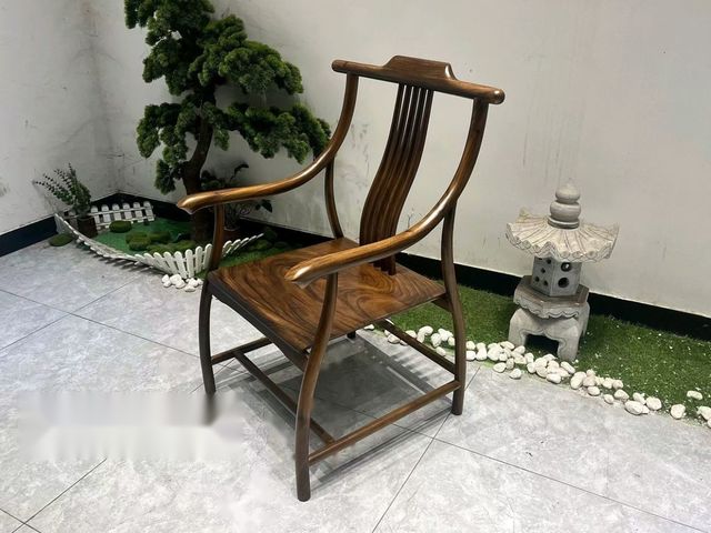 Walnut Chairs VZ-588