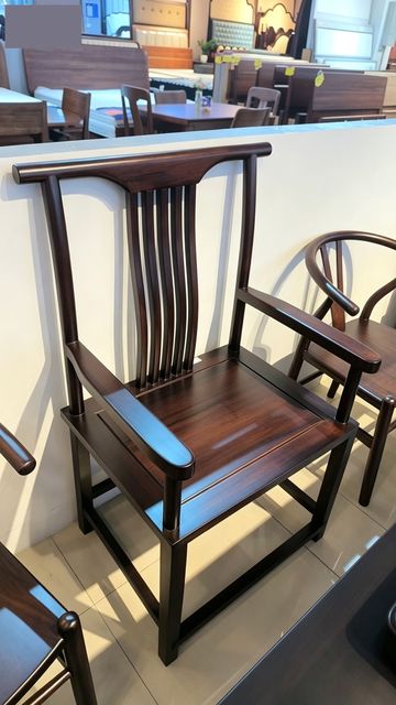 Walnut Chairs VZ-596